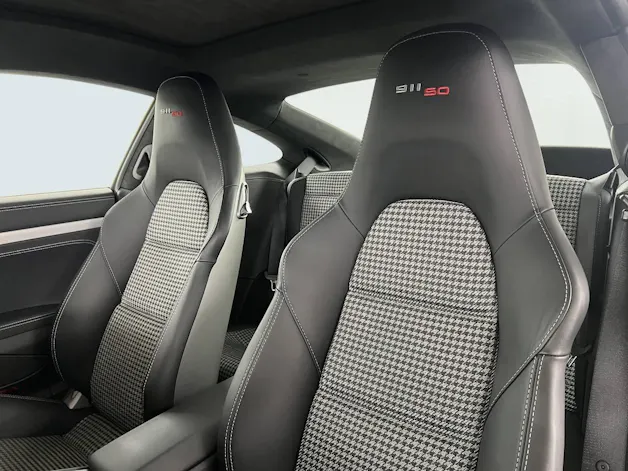 PORSCHE 911 Jubiläumsmodell 50 Jahre 911
