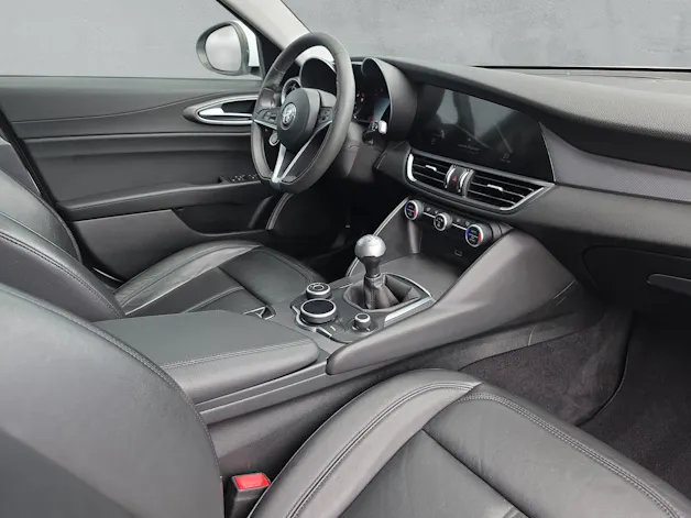 ALFA ROMEO Giulia 2.2 D 180 Super (CH)