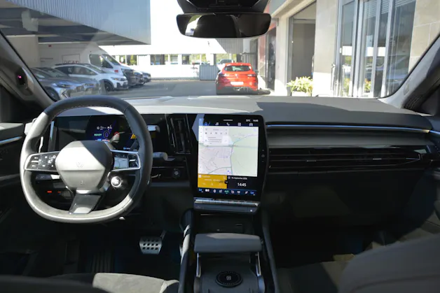 RENAULT Rafale 1.2 E-Tech Plug-in Atelier Alpine