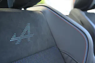 RENAULT Rafale 1.2 E-Tech Plug-in Atelier Alpine