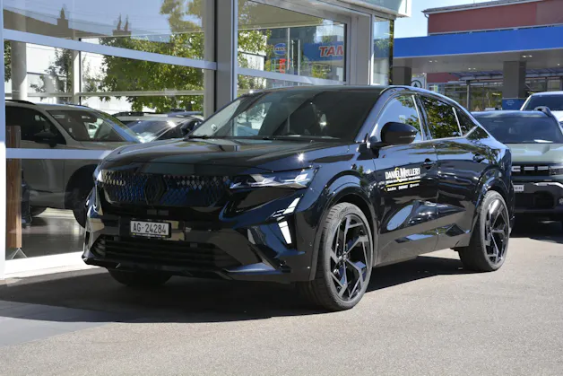 RENAULT Rafale 1.2 E-Tech Plug-in Atelier Alpine