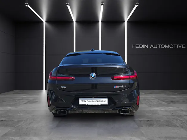 BMW X4 M40i