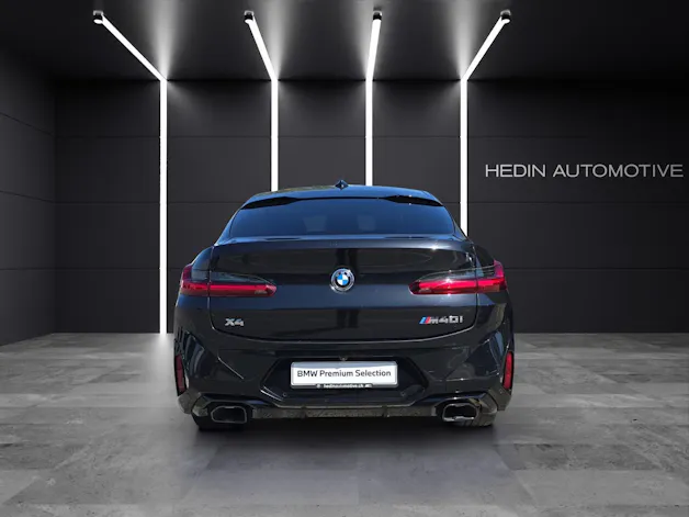 BMW X4 M40i