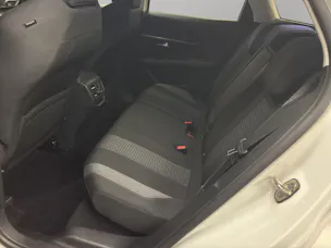 PEUGEOT 3008 1.6 BlueHDi Active
