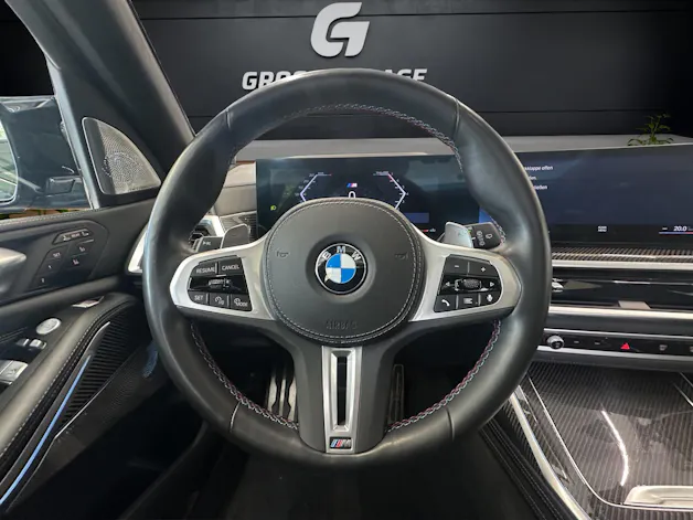 BMW X7 M60i