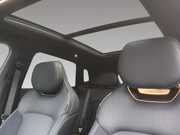 Lynk & Co 08 1.5 PHEV More