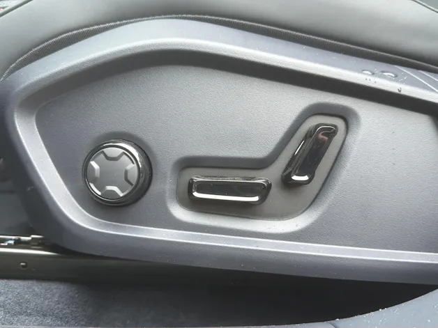 Lynk & Co 08 1.5 PHEV More