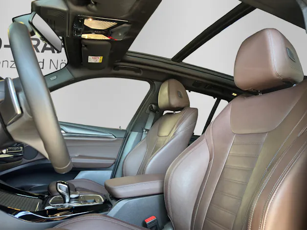 BMW X3 30e xDrive SAG