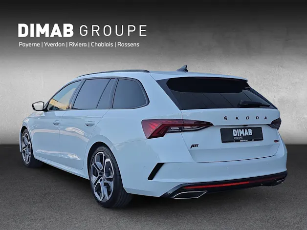 SKODA Octavia Combi 2.0 TSI RS DSG (CH)
