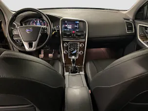 VOLVO XC60 2.0 D4 Momentum S/S