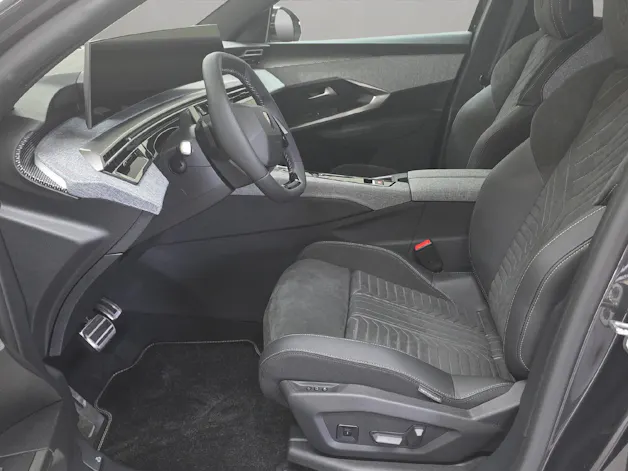PEUGEOT E-3008 long range GT