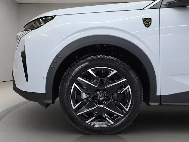PEUGEOT 3008 1.2 Hybrid GT Exclusive