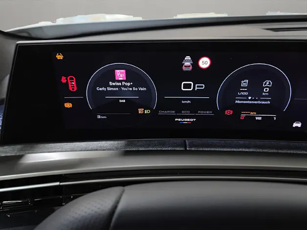 PEUGEOT 3008 1.2 Hybrid GT Exclusive