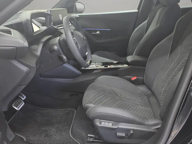 PEUGEOT 2008 1.2 Hybrid 145 GT Exclusive