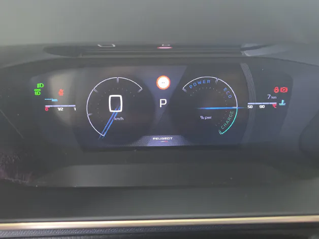 PEUGEOT 2008 1.2 Hybrid 145 GT Exclusive