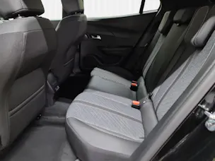 PEUGEOT 2008 1.2 Hybrid 145 GT Exclusive