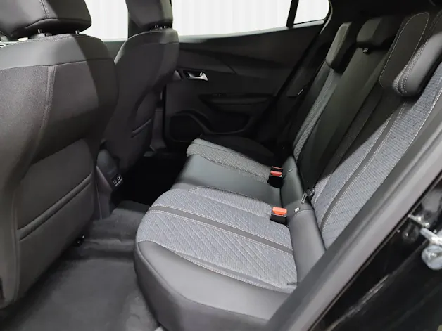 PEUGEOT 2008 1.2 Hybrid 145 GT Exclusive