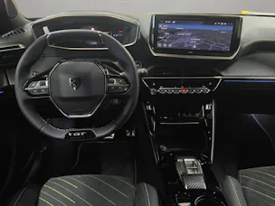 PEUGEOT 2008 1.2 Hybrid 145 GT Exclusive