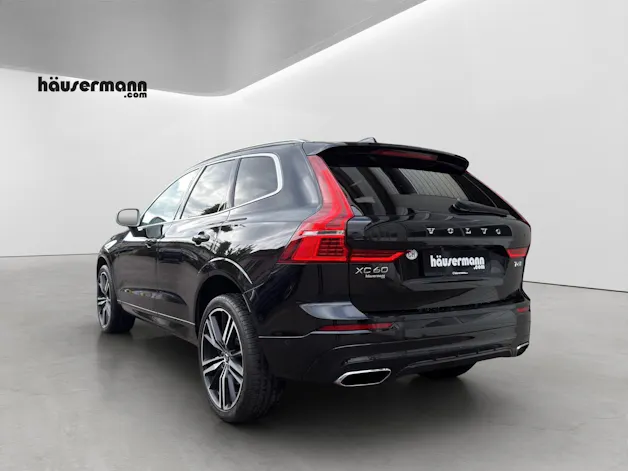 VOLVO XC60 2.0 T6 R-Design AWD