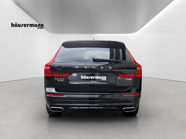 VOLVO XC60 2.0 T6 R-Design AWD
