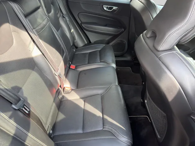 VOLVO XC60 2.0 T6 R-Design AWD