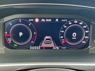 VW Tiguan Allspace ELEGANCE 193PS DSG 4 MOTION *** 7- SITZER & ANHÄNGEKUPPLUNG ***