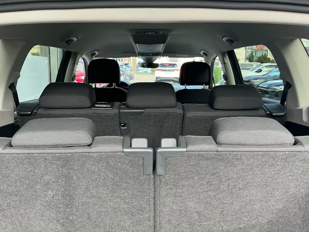 VW Tiguan Allspace ELEGANCE 193PS DSG 4 MOTION *** 7- SITZER & ANHÄNGEKUPPLUNG ***