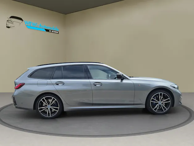 BMW 330e x DriveTouring Steptronic M Sport Pro