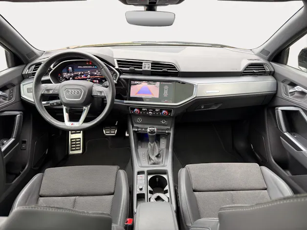 AUDI Q3 Sportback 40 TDI S line Attraction 200PS