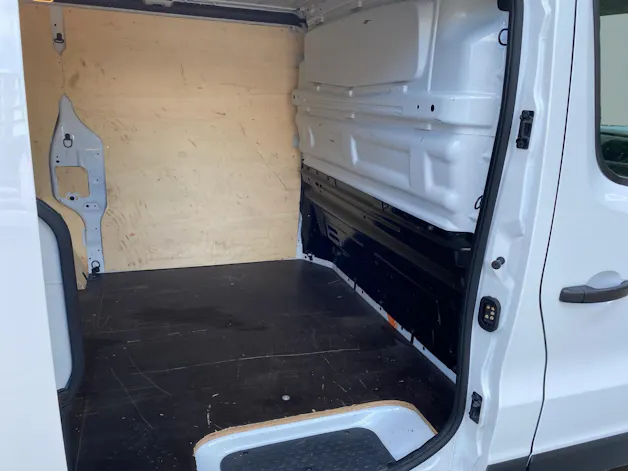 RENAULT Trafic 2.0 Blue dCi 130 Advance L1H1 EN