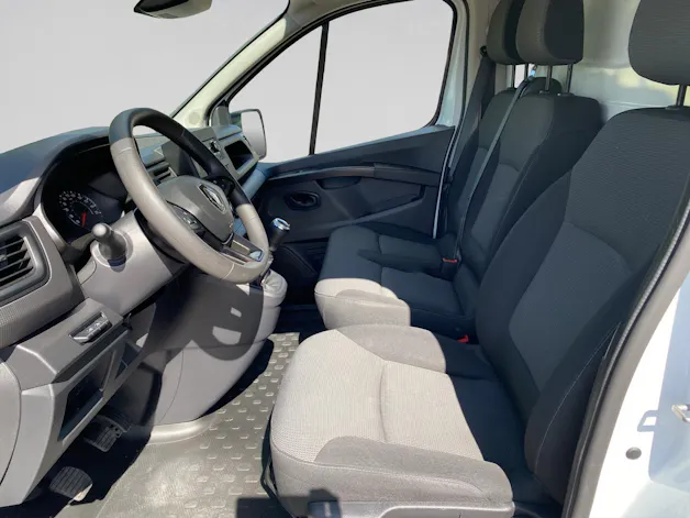 RENAULT Trafic 2.0 Blue dCi 130 Advance L1H1 EN