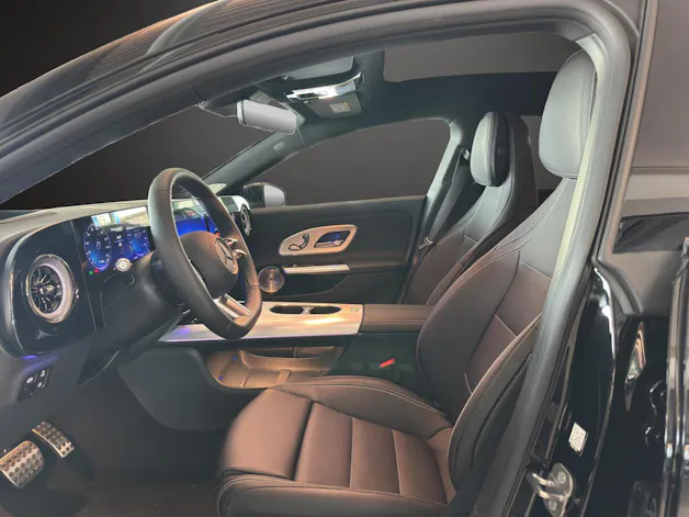 MERCEDES-BENZ CLA SB 350 4M 85 kWh EQ