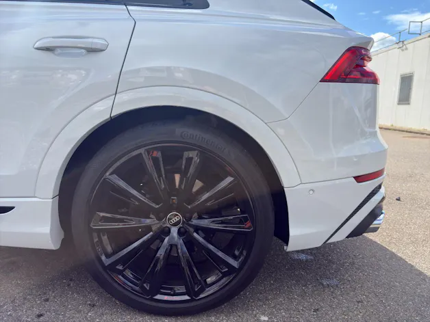 AUDI SQ8 4.0 V8 TFSI quattro T-Tronic