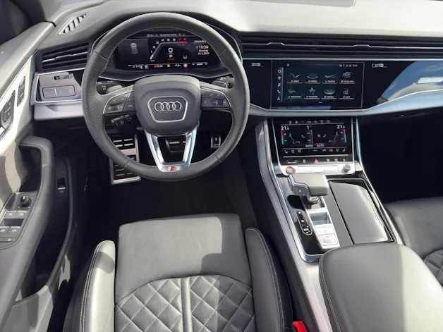 AUDI SQ8 4.0 V8 TFSI quattro T-Tronic