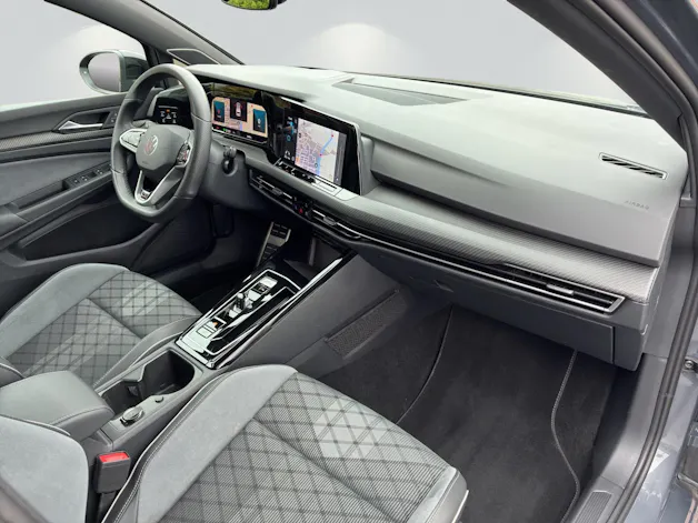 VW Golf Variant 2.0 TSI R-Line DSG 4Motion