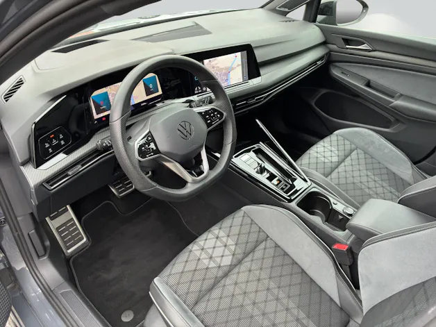 VW Golf Variant 2.0 TSI R-Line DSG 4Motion