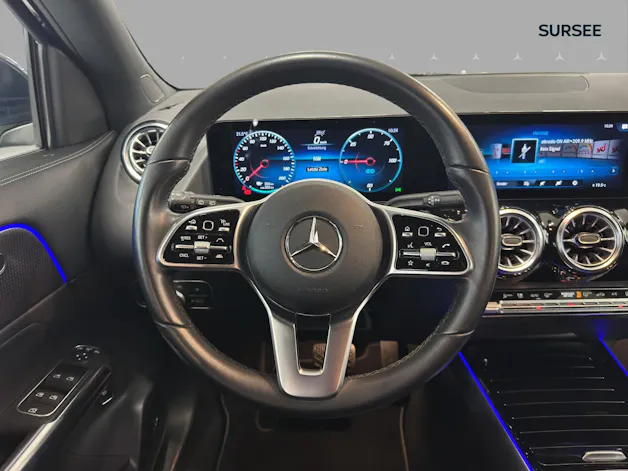MERCEDES-BENZ EQA 300 4Matic