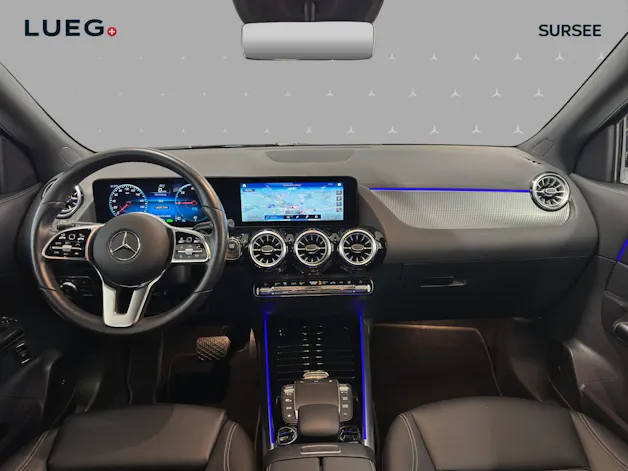MERCEDES-BENZ EQA 300 4Matic