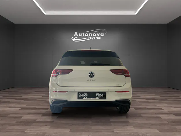 VW Golf 1.5 e TSI mHEV Basis DSG