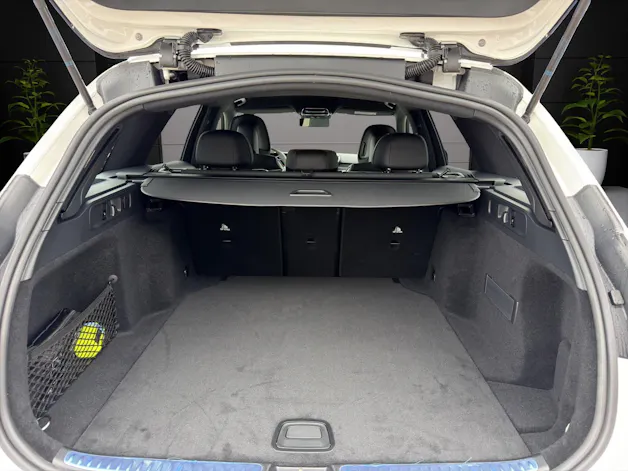 MERCEDES-BENZ C 220 d T 4 Matic Swiss Star