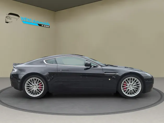 ASTON MARTIN V8 Vantage 4.7 Sportshift