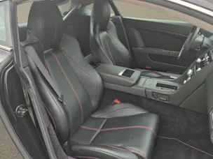 ASTON MARTIN V8 Vantage 4.7 Sportshift