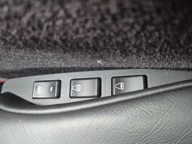 ASTON MARTIN V8 Vantage 4.7 Sportshift