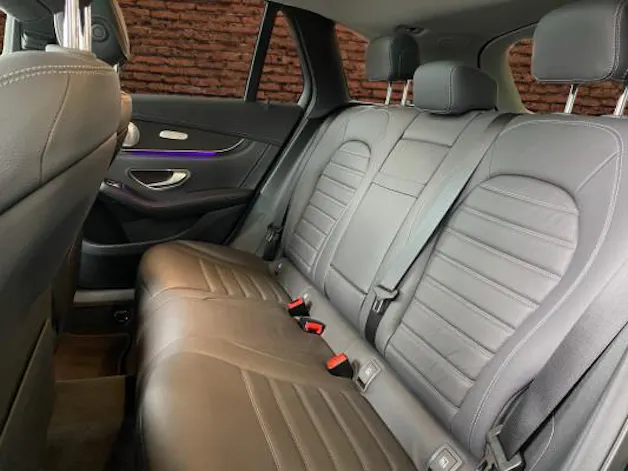 MERCEDES-BENZ GLC 300 de 4M 9G-Tronic