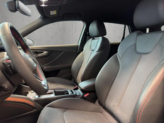 AUDI SQ2 TFSI quattro S-tronic