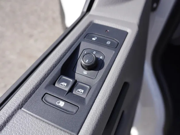 VW T6.1 2.0 TDI EINBAU-SCHRÄNKE!!!