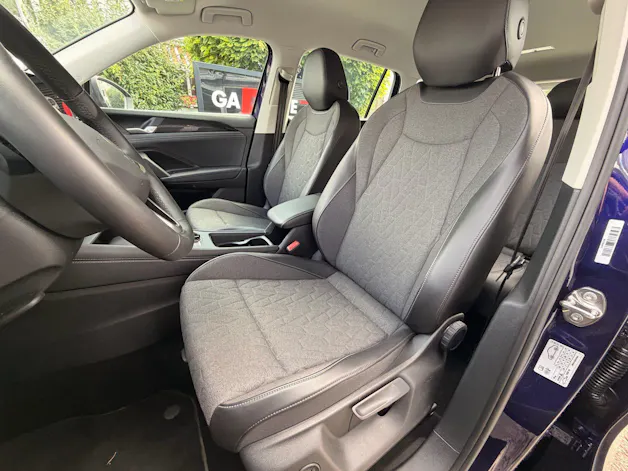 VW Tayron 2.0 TDI 193 PS 4MOTION LIFE *** ANHÄNGEKUPPLUNG & 7 SITZER ***
