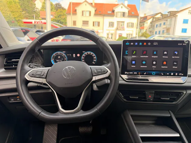 VW Tayron 2.0 TDI 193 PS 4MOTION LIFE *** ANHÄNGEKUPPLUNG & 7 SITZER ***