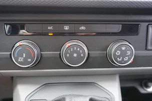 VW T6.1 2.0 TDI DSG EINBAUSCHRÄNKE!!!