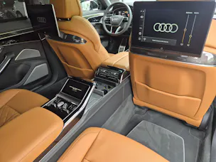 AUDI A8 60 L TFSI e quattro tiptronic